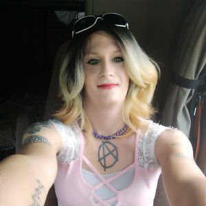 Meet your Posher, Lynzee